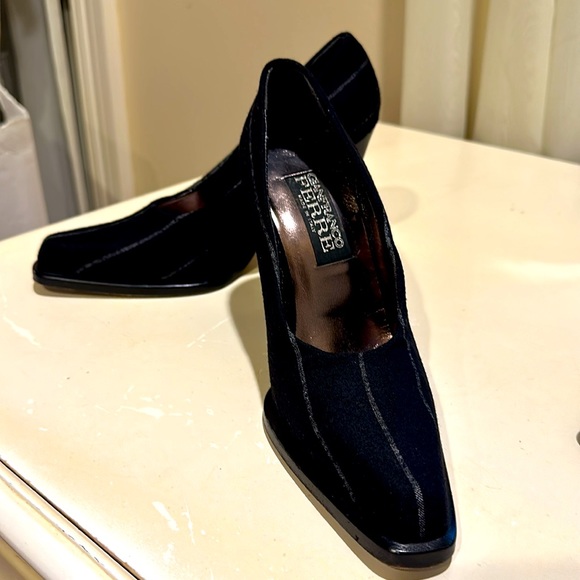 Gianfranco Ferre Made In Italy Size 36 EU Pumps - Picture 4 of 12